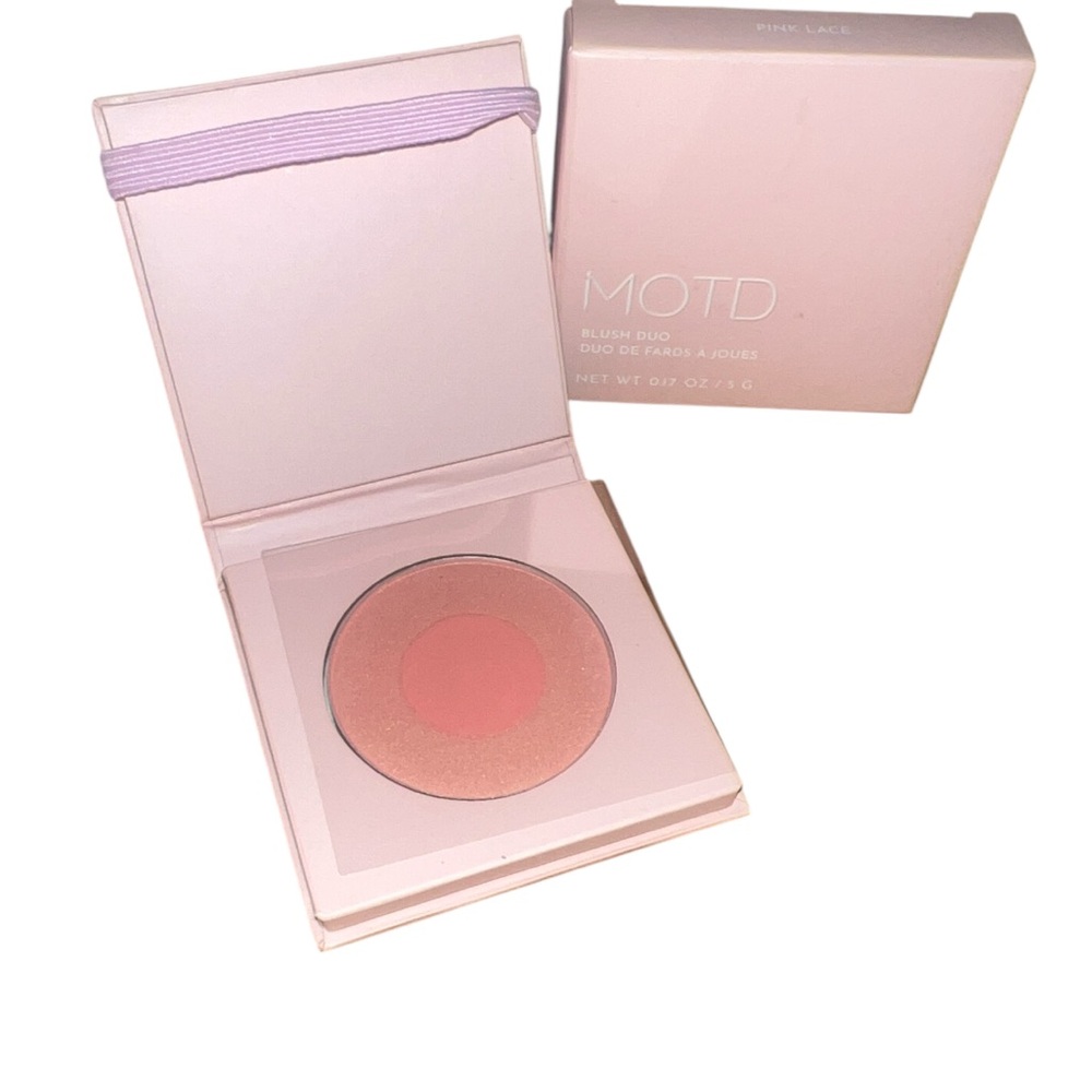 MOTD Blush Duo in Soft Pink Lace